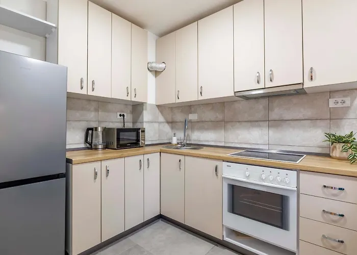 Sari City Center Apartment